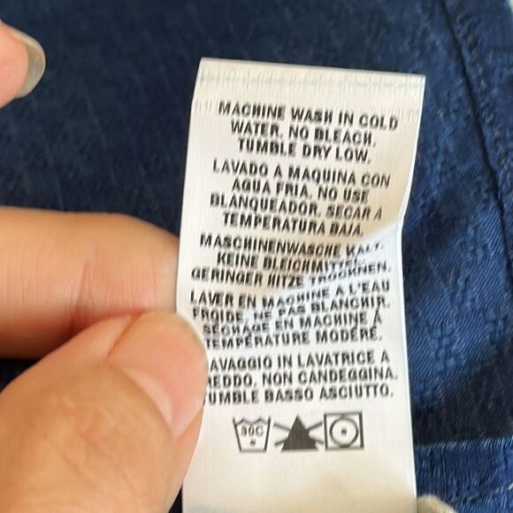 NWT Bella Dahl navy blue cotton square scarf - Picture 9 of 9